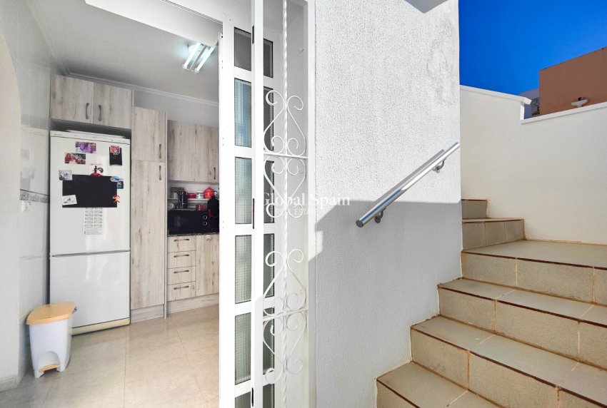 Odsprzedaż - WILLA  -
CIUDAD QUESADA