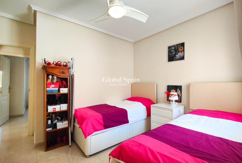 Odsprzedaż - WILLA  -
CIUDAD QUESADA