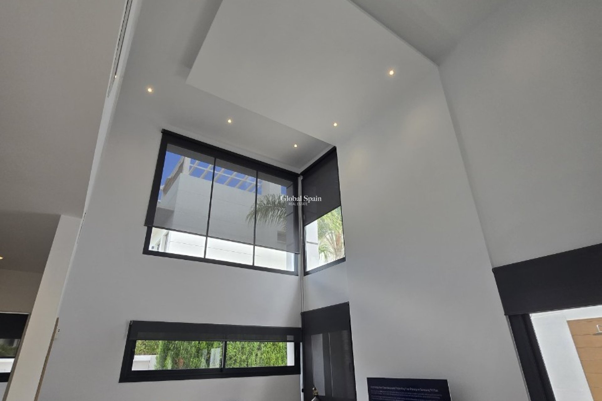 Odsprzedaż - WILLA  -
CIUDAD QUESADA