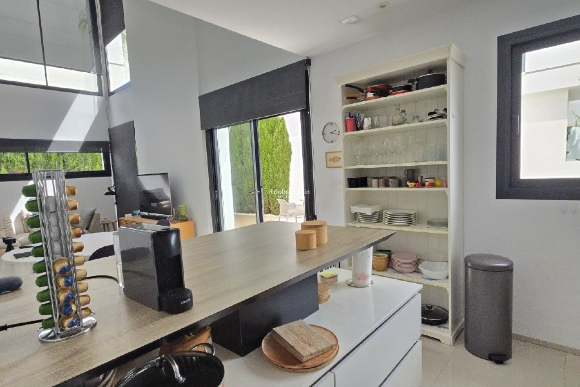 Odsprzedaż - WILLA  -
CIUDAD QUESADA