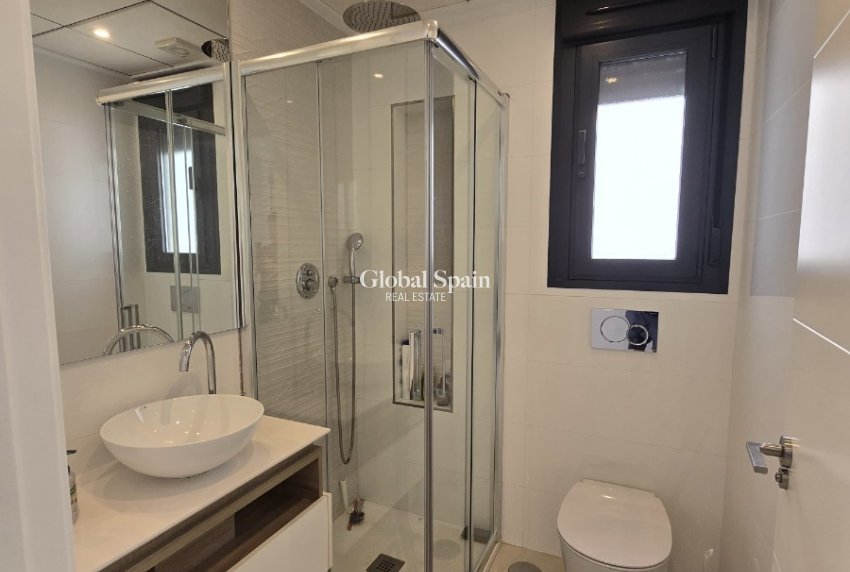 Odsprzedaż - WILLA  -
CIUDAD QUESADA