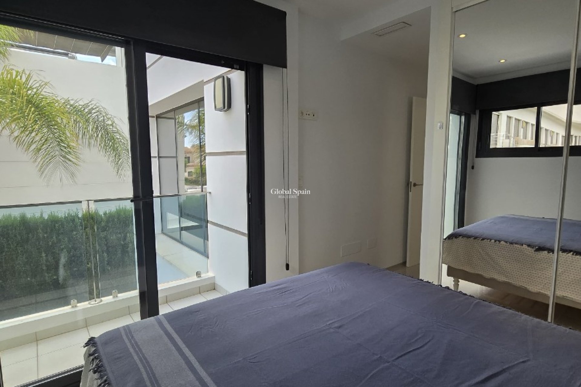 Odsprzedaż - WILLA  -
CIUDAD QUESADA