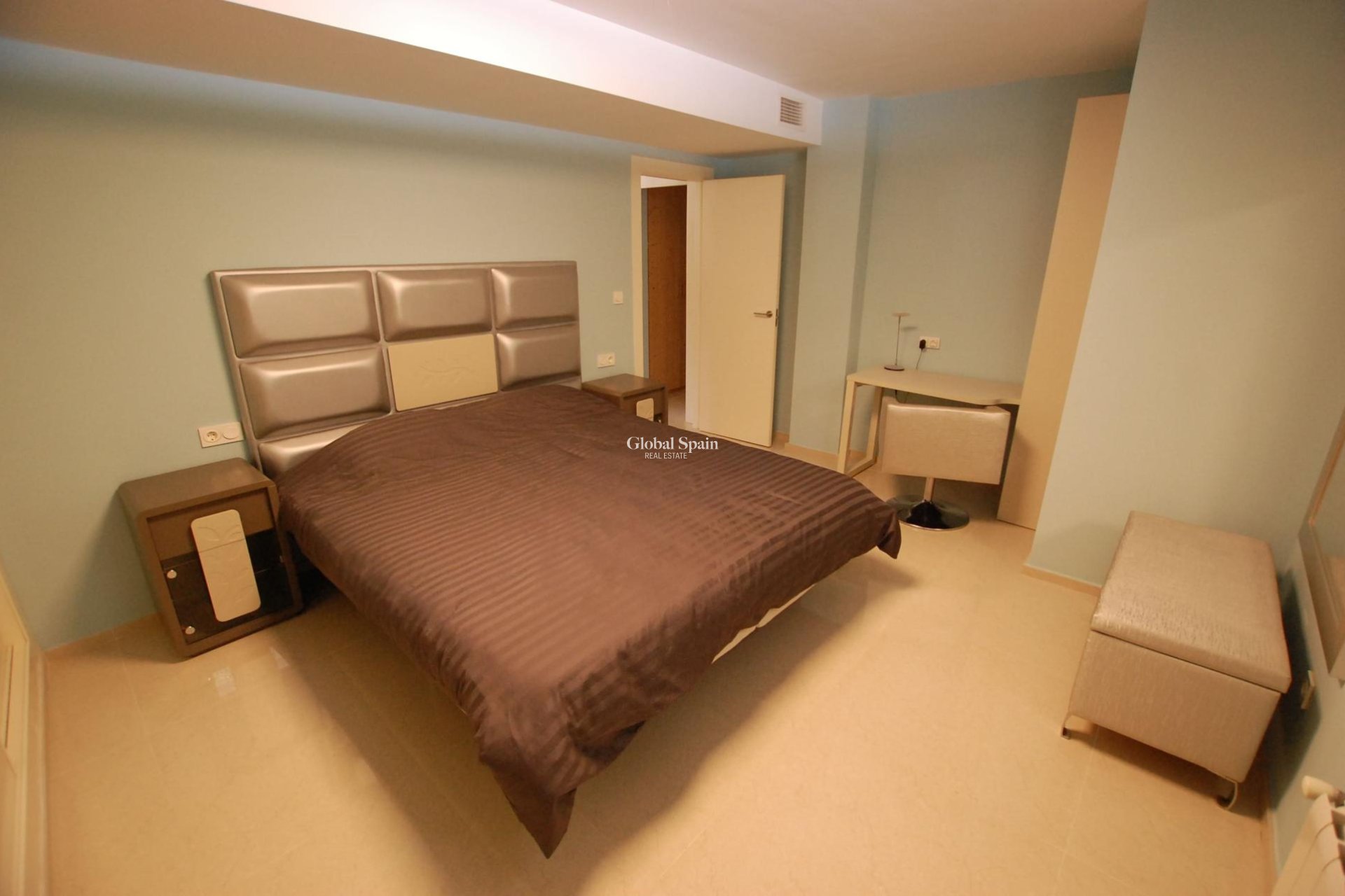 Odsprzedaż - WILLA  -
CIUDAD QUESADA