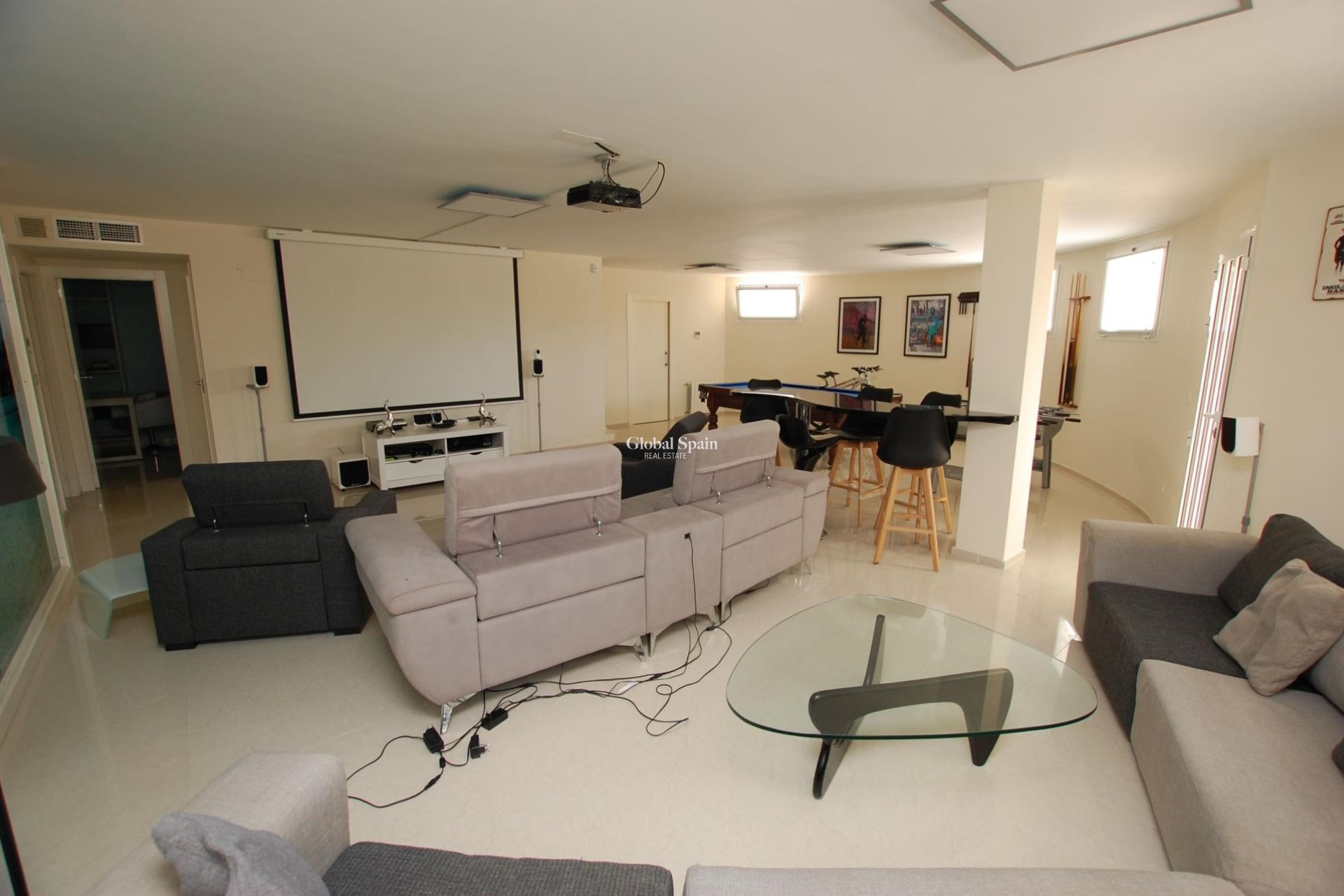 Odsprzedaż - WILLA  -
CIUDAD QUESADA