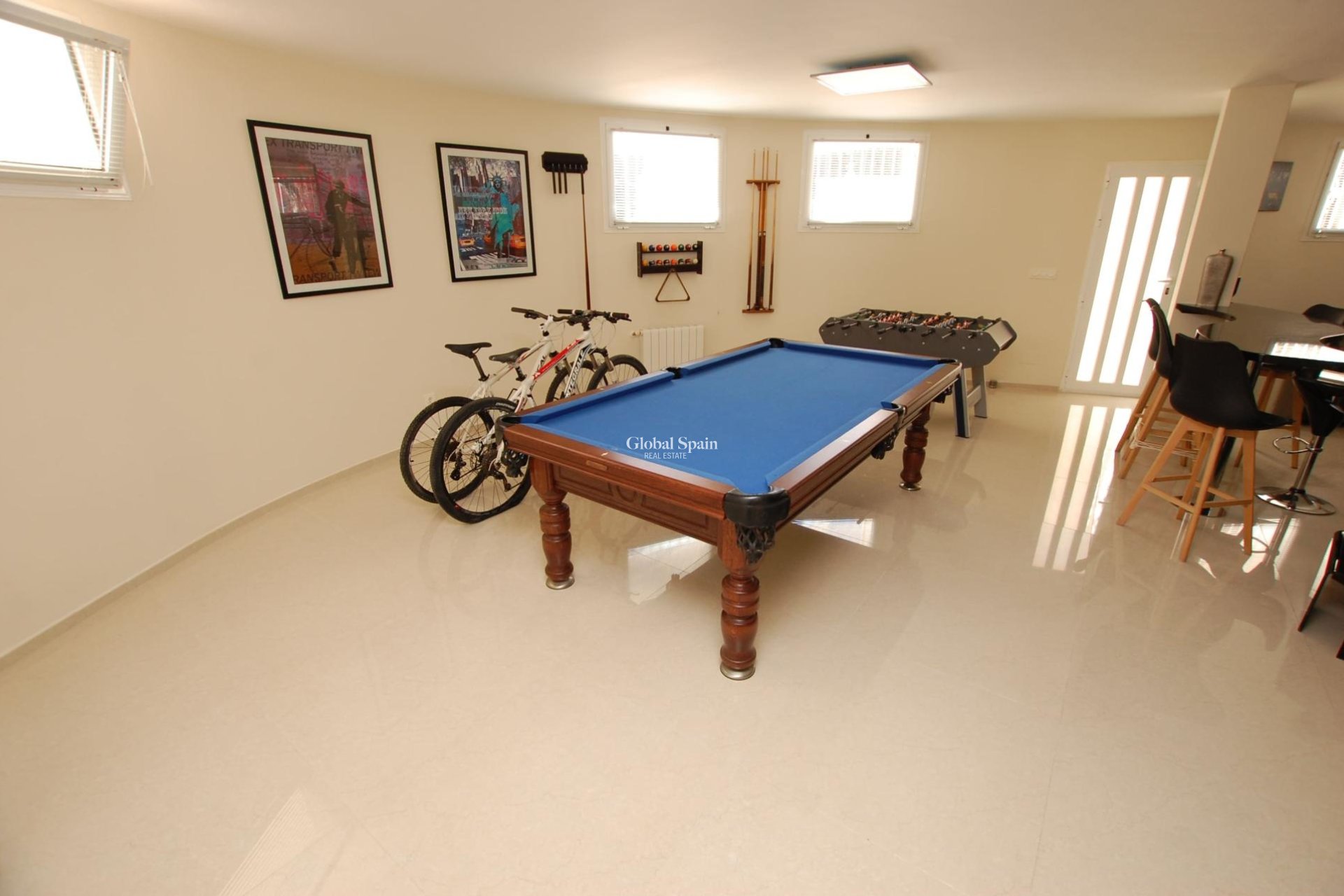 Odsprzedaż - WILLA  -
CIUDAD QUESADA