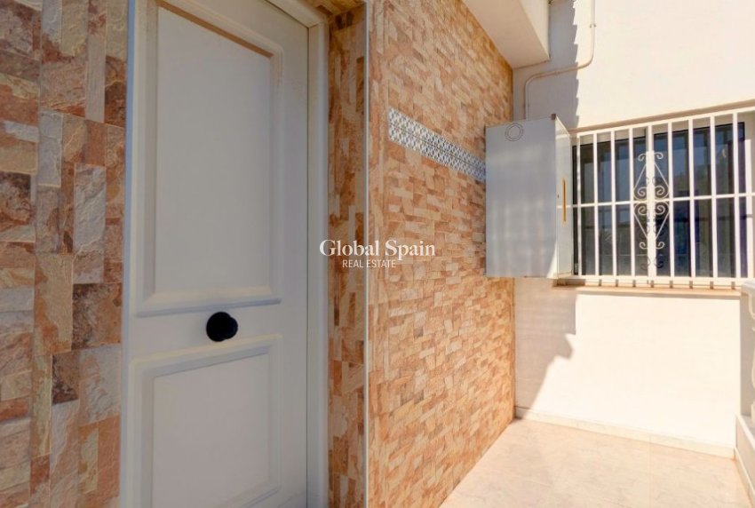 Odsprzedaż - Willa -
CIUDAD QUESADA