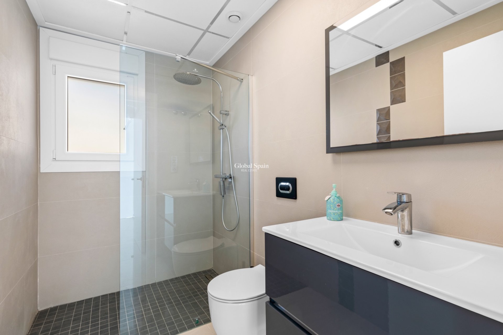 Odsprzedaż - Willa -
CIUDAD QUESADA