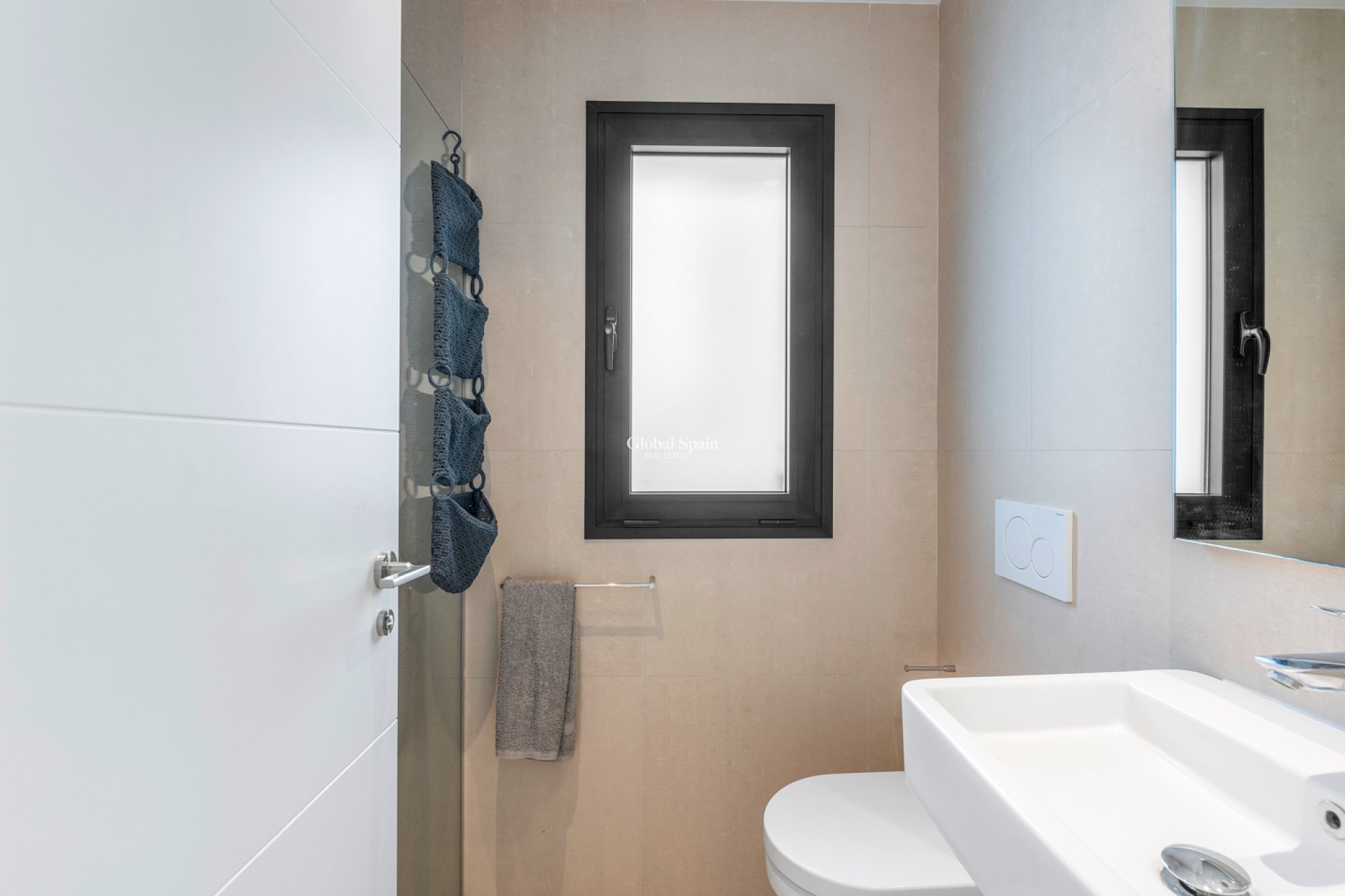 Odsprzedaż - WILLA  -
CIUDAD QUESADA