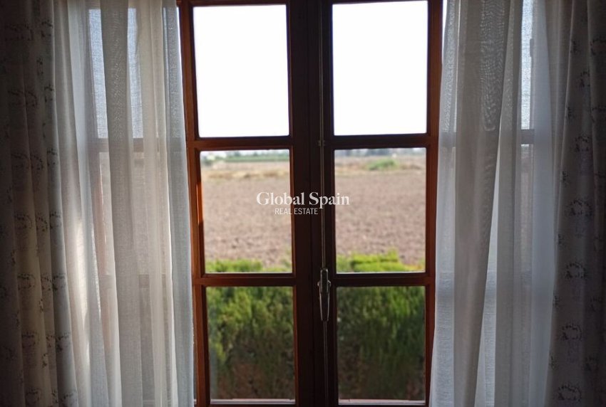 Odsprzedaż - WILLA  -
DAYA NUEVA - Costa Blanca