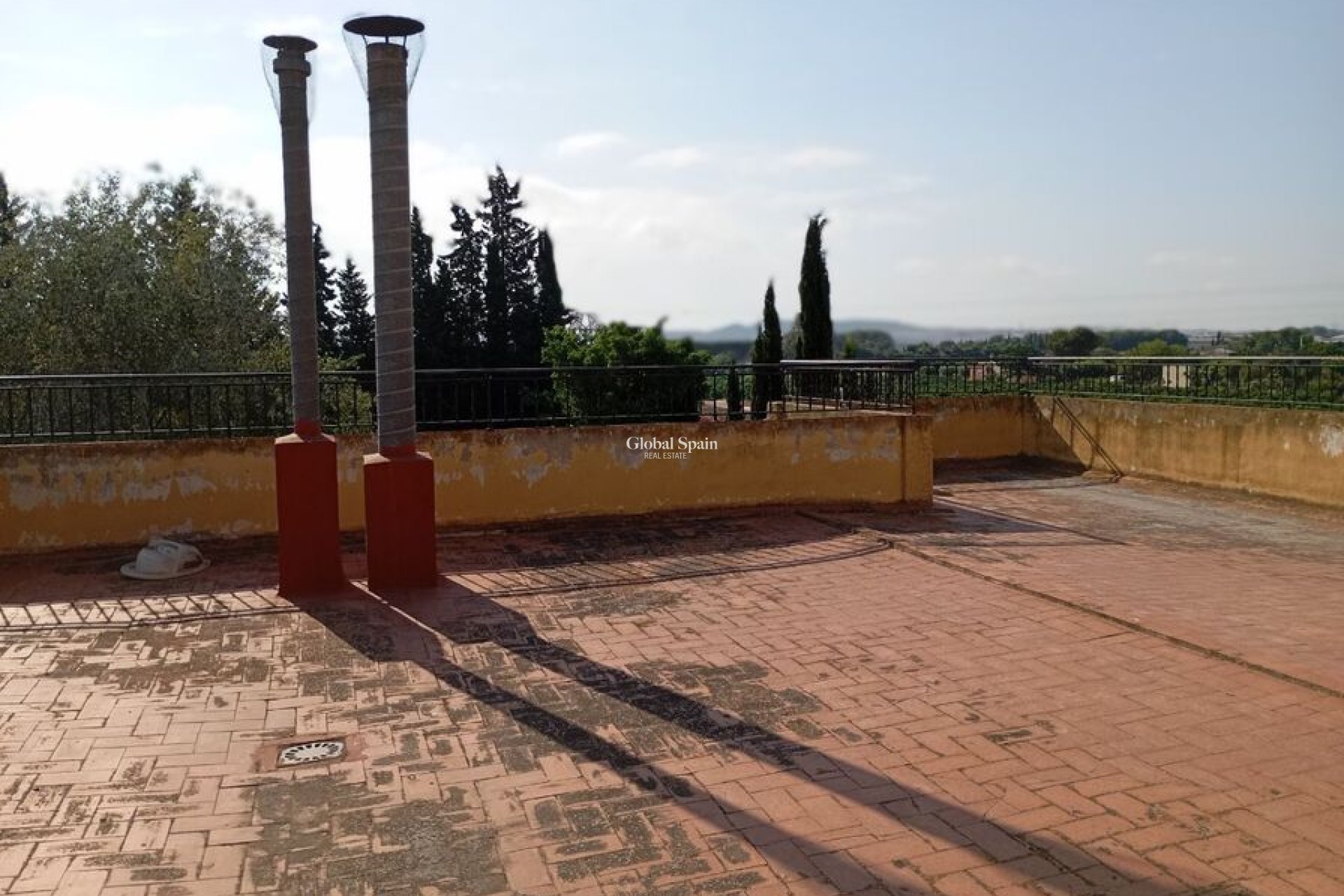 Odsprzedaż - WILLA  -
DAYA NUEVA - Costa Blanca