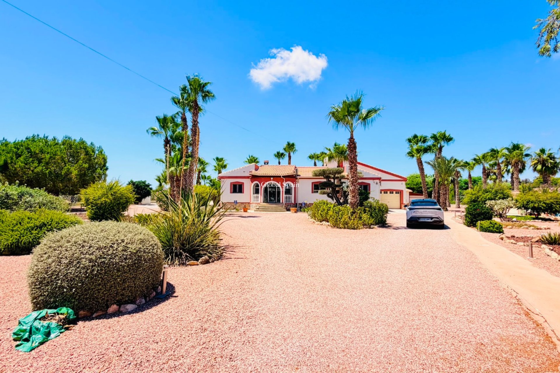 Odsprzedaż - WILLA  -
DAYA VIEJA - Costa Blanca