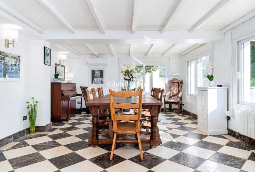 Odsprzedaż - WILLA  -
DEHESA DE CAMPOAMOR - Costa Blanca