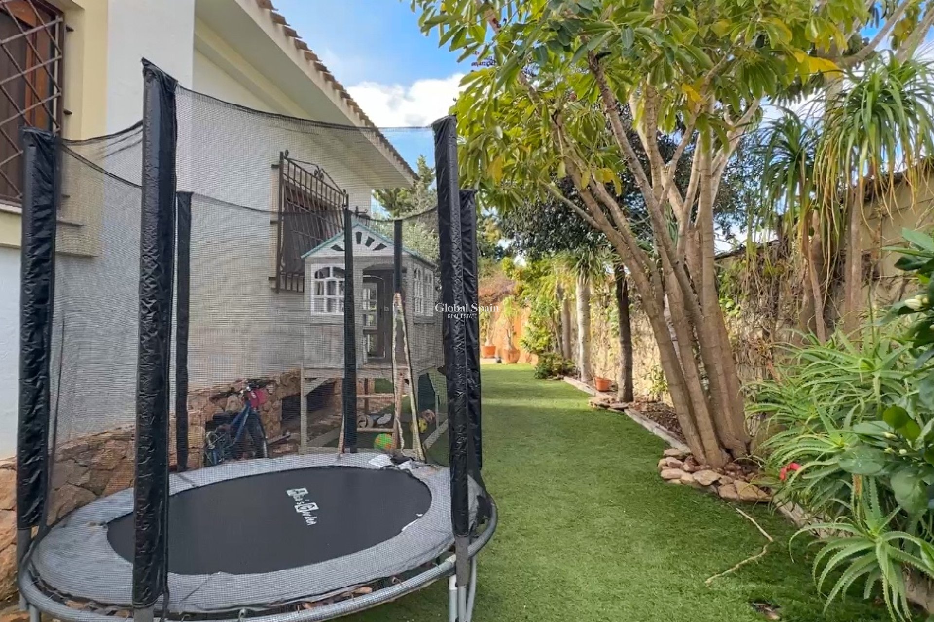 Odsprzedaż - WILLA  -
DEHESA DE CAMPOAMOR - Costa Blanca