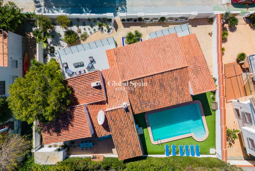 Odsprzedaż - WILLA  -
DEHESA DE CAMPOAMOR - Costa Blanca