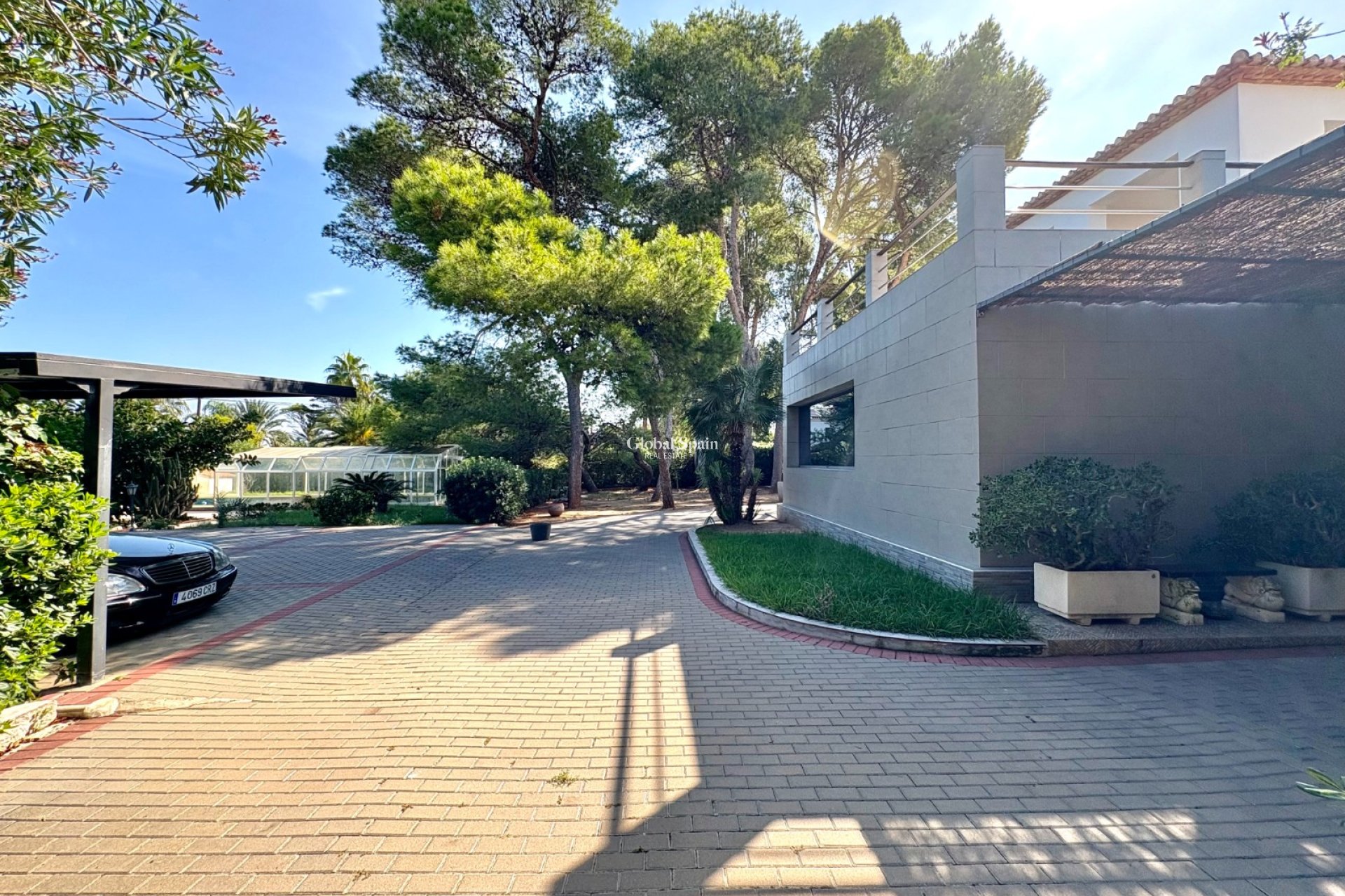 Odsprzedaż - WILLA  -
DENIA - Las Rotas - Les Rotes