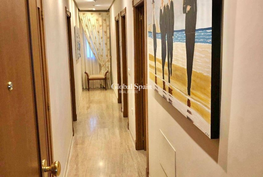 Odsprzedaż - WILLA  -
EL PALMAR - El Palmar