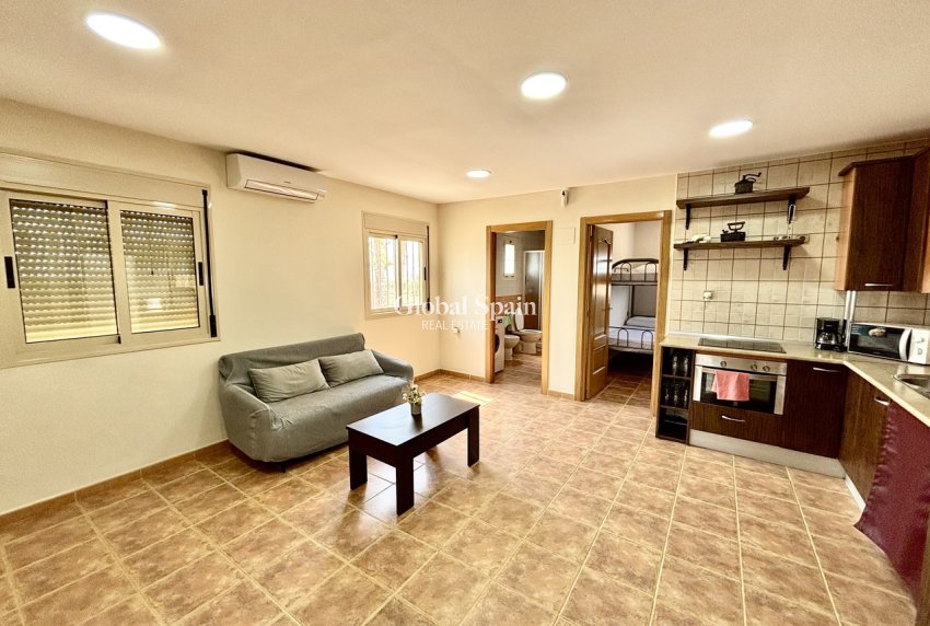 Odsprzedaż - WILLA  -
FUENTE ÁLAMO DE MURCIA - Inland