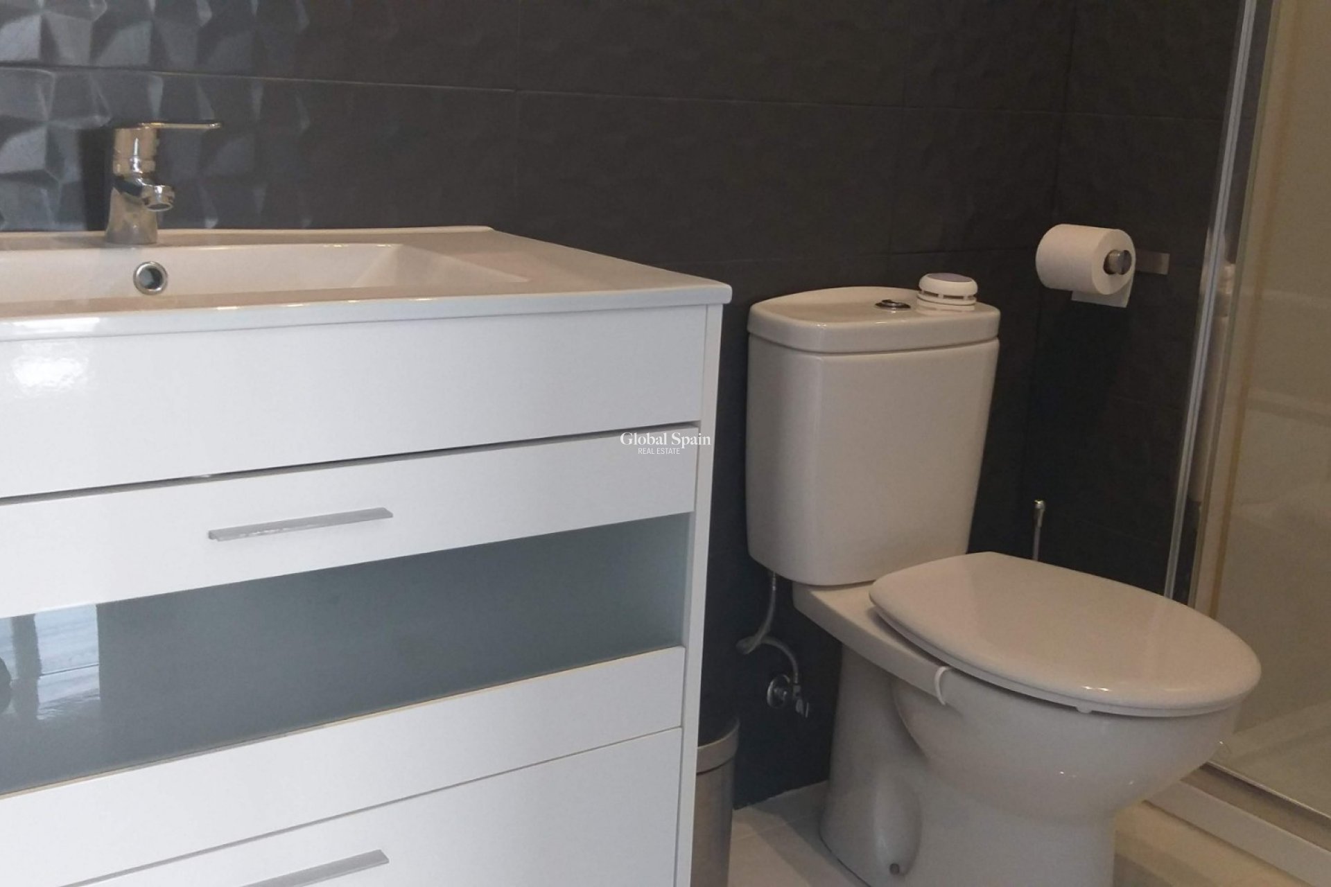 Odsprzedaż - WILLA  -
GRAN ALACANT - Costa Blanca