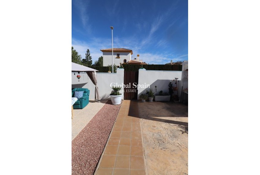 Odsprzedaż - WILLA  -
HONDÓN DE LAS NIEVES - Inland