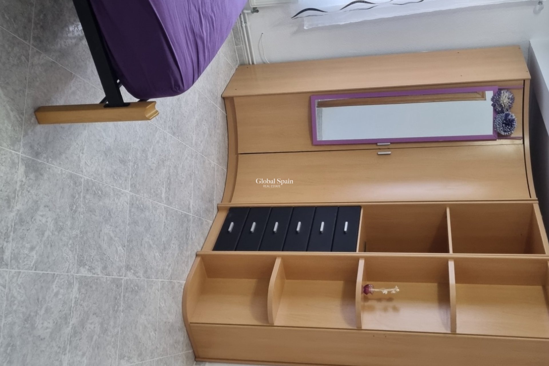 Odsprzedaż - WILLA  -
HONDÓN DE LOS FRAILES - Inland