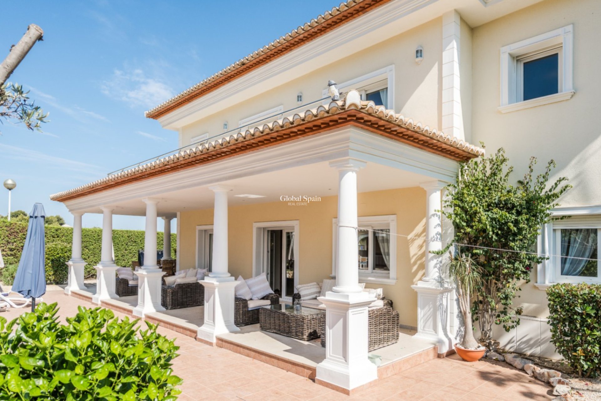 Odsprzedaż - WILLA  -
JÁVEA - Costa Blanca