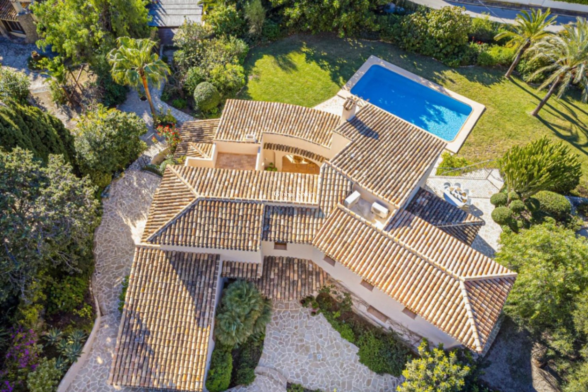 Odsprzedaż - WILLA  -
JÁVEA - Costa Blanca