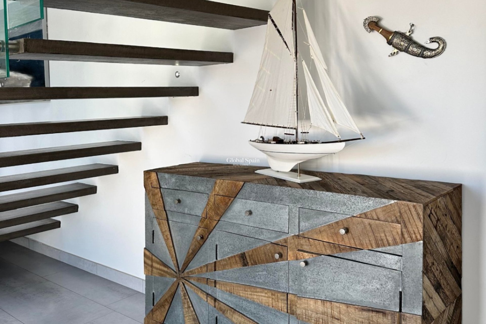 Odsprzedaż - WILLA  -
JÁVEA - Costa Blanca