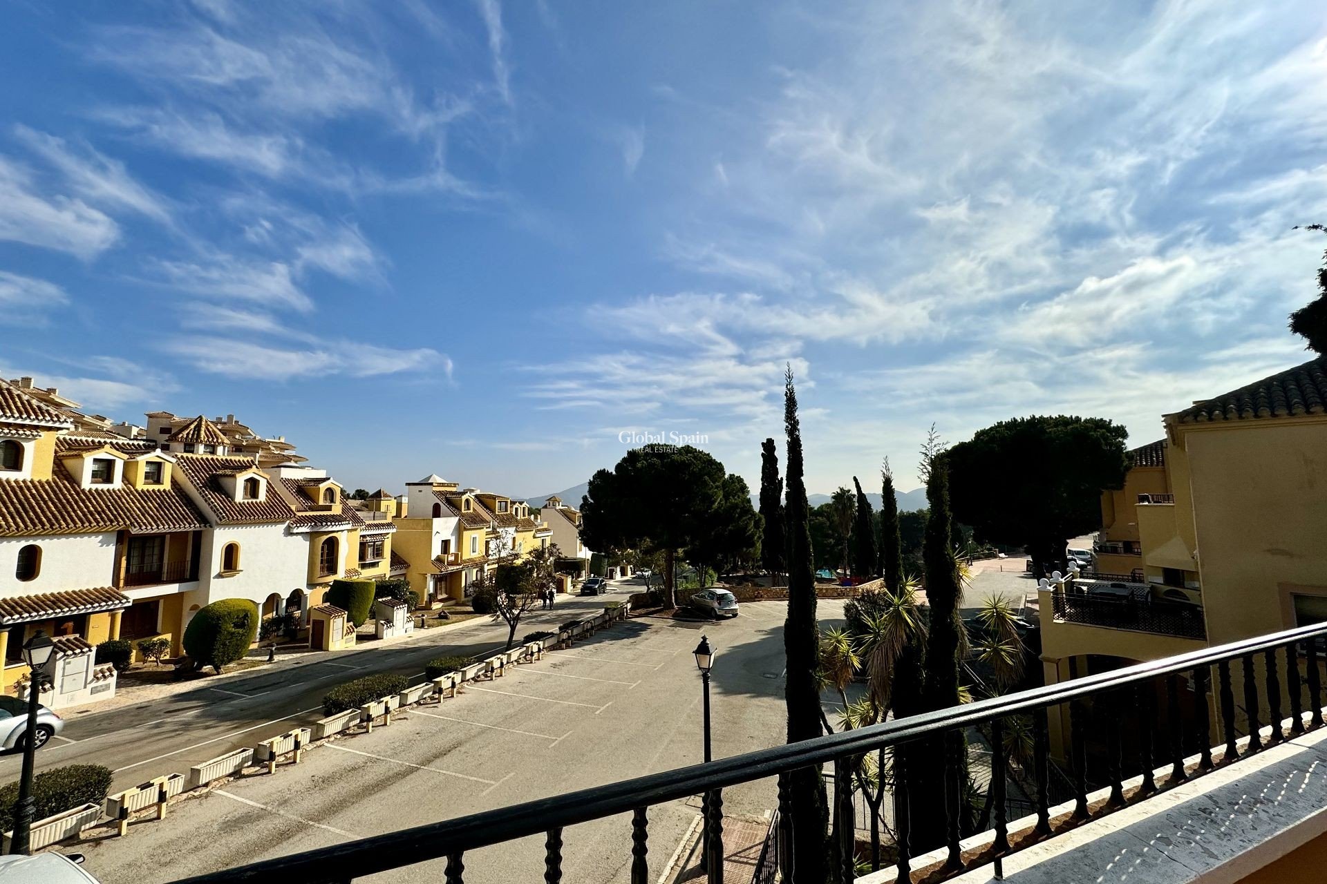 Odsprzedaż - WILLA  -
LA MANGA DEL MAR MENOR - Costa Calida