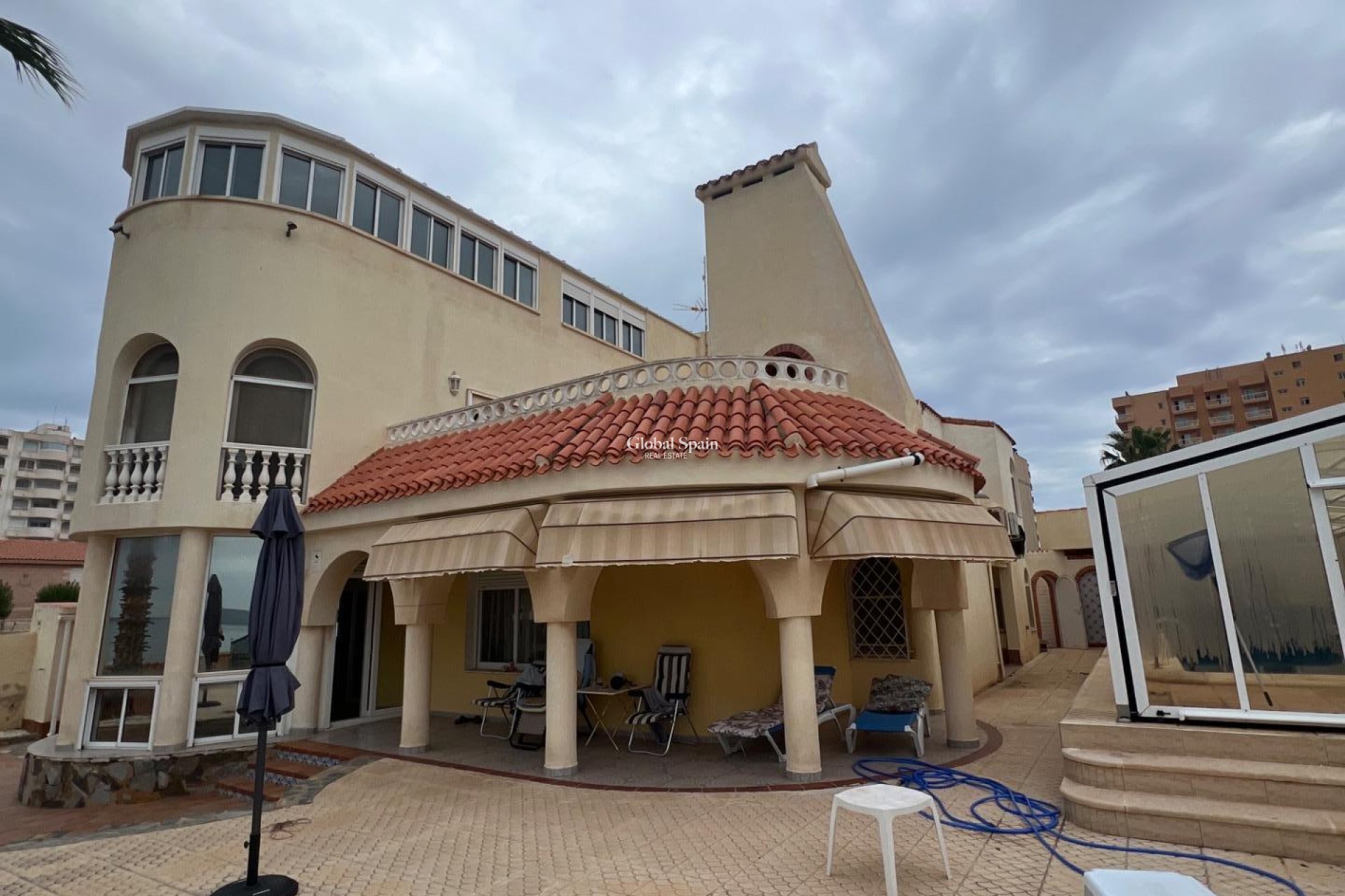 Odsprzedaż - WILLA  -
LA MANGA DEL MAR MENOR - Veneziola