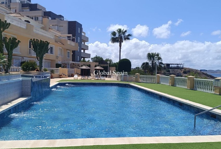 Odsprzedaż - WILLA  -
LA MANGA DEL MAR MENOR - Zona Galúa-calnegre