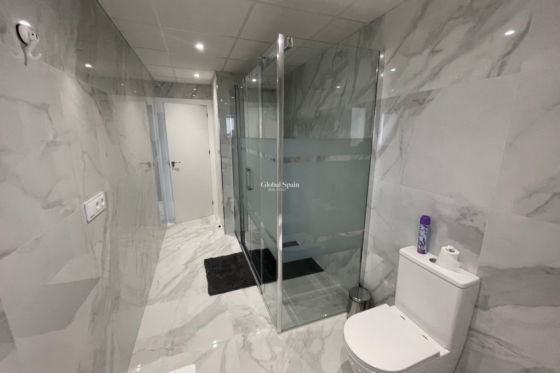 Odsprzedaż - WILLA  -
LA MATA - Costa Blanca