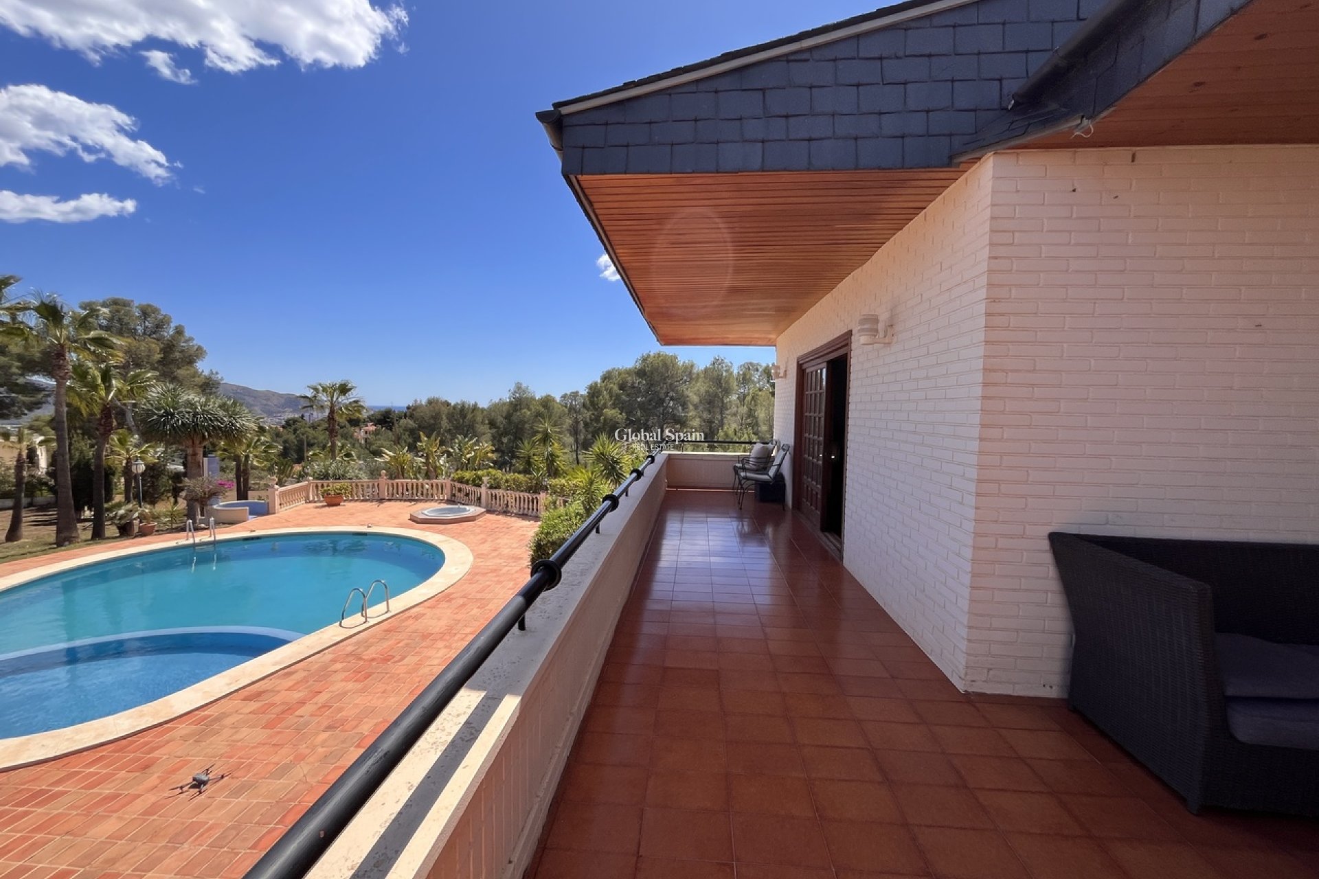 Odsprzedaż - WILLA  -
LA NUCÍA - Costa Blanca