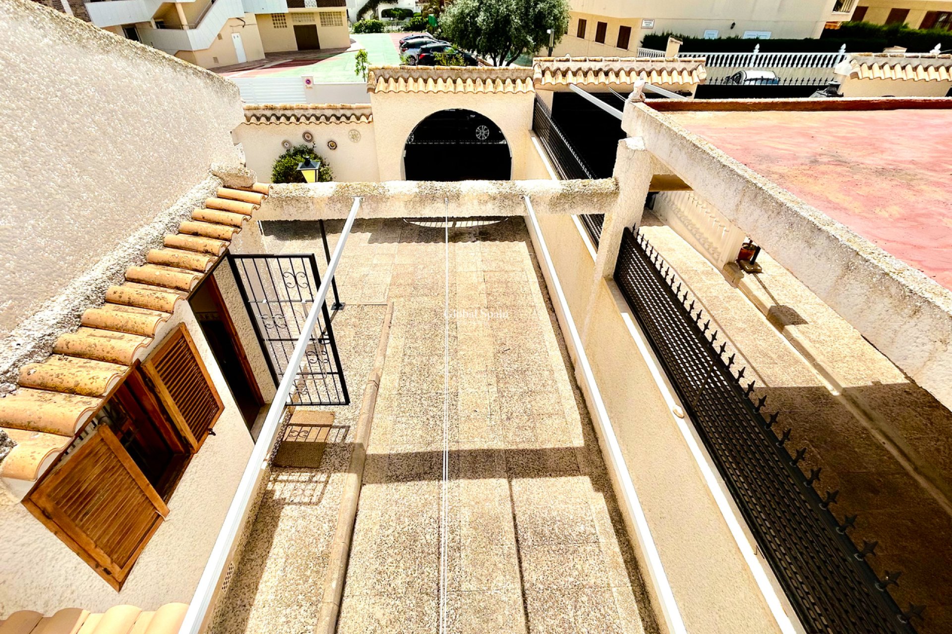 Odsprzedaż - WILLA  -
LA ZENIA - Costa Blanca