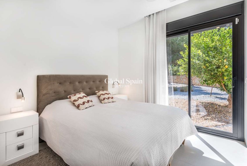 Odsprzedaż - WILLA  -
LAS COLINAS GOLF RESORT - Costa Blanca