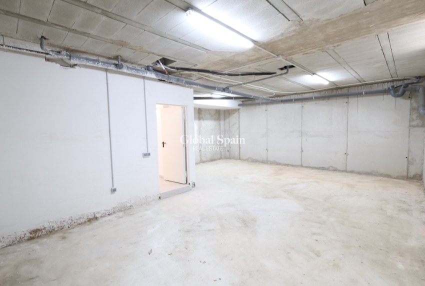 Odsprzedaż - Willa -
LOS ALCÁZARES