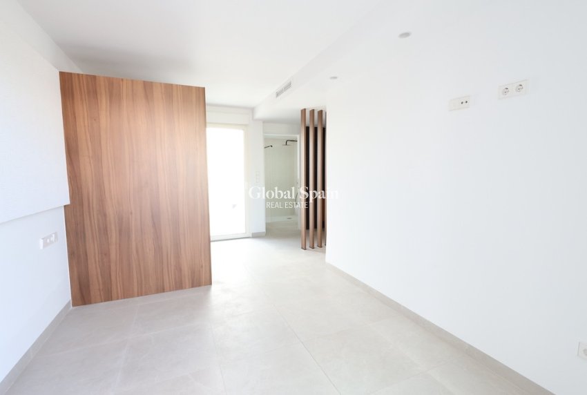 Odsprzedaż - Willa -
LOS ALCÁZARES