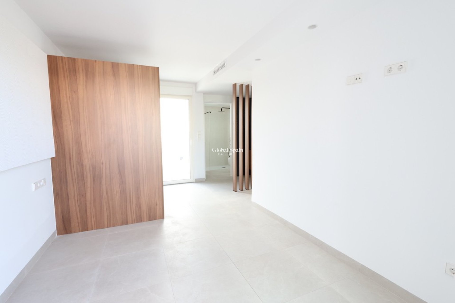 Odsprzedaż - Willa -
LOS ALCÁZARES