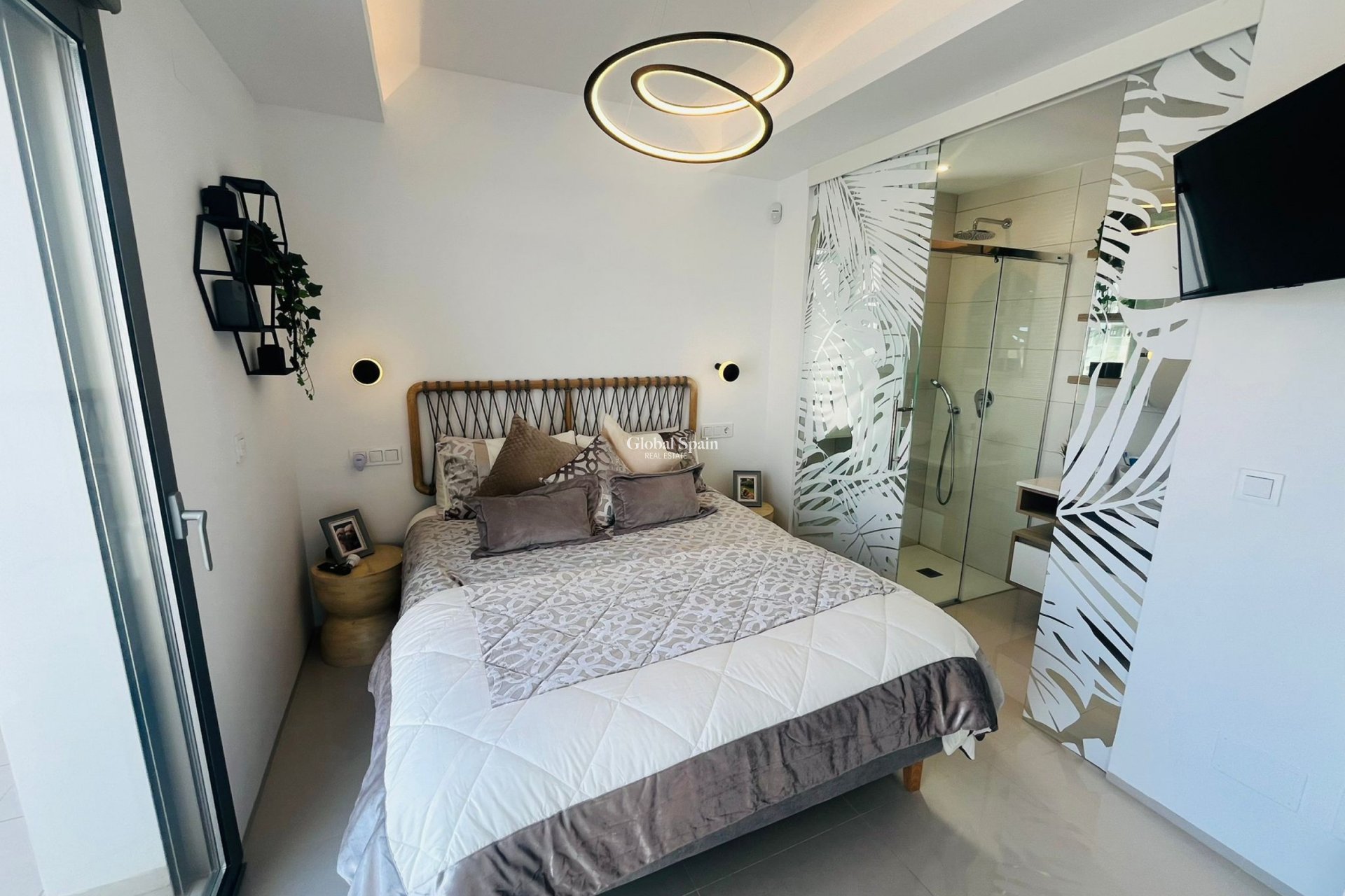 Odsprzedaż - WILLA  -
LOS ALCÁZARES