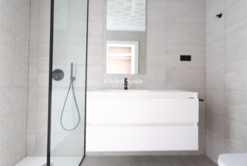 Odsprzedaż - Willa -
LOS ALCÁZARES