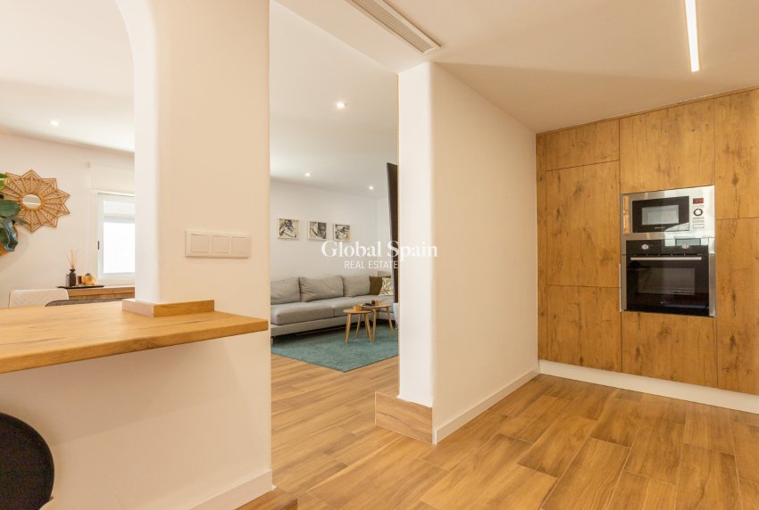 Odsprzedaż - WILLA  -
LOS BALCONES - LOS ALTOS - Costa Blanca