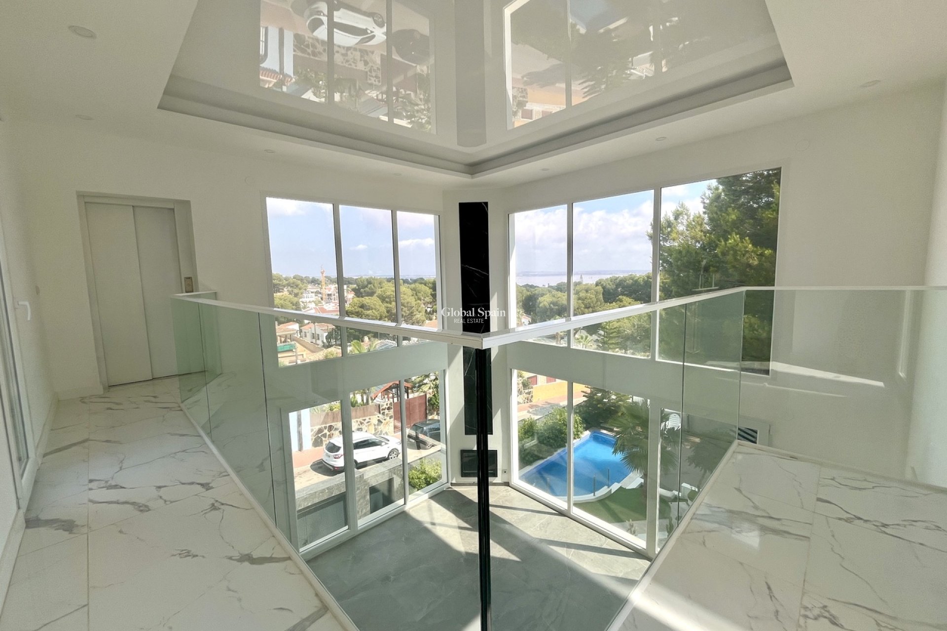 Odsprzedaż - WILLA  -
LOS BALCONES - LOS ALTOS - Costa Blanca
