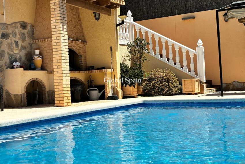 Odsprzedaż - WILLA  -
LOS BALCONES - LOS ALTOS - Costa Blanca