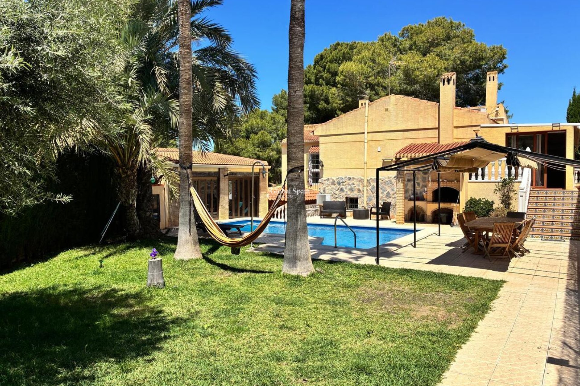 Odsprzedaż - WILLA  -
LOS BALCONES - LOS ALTOS - Costa Blanca