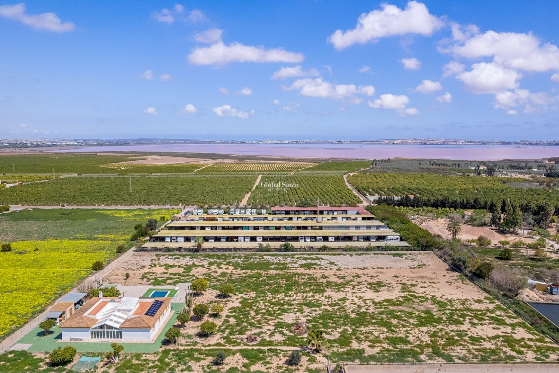 Odsprzedaż - WILLA  -
LOS MONTESINOS - Costa Blanca