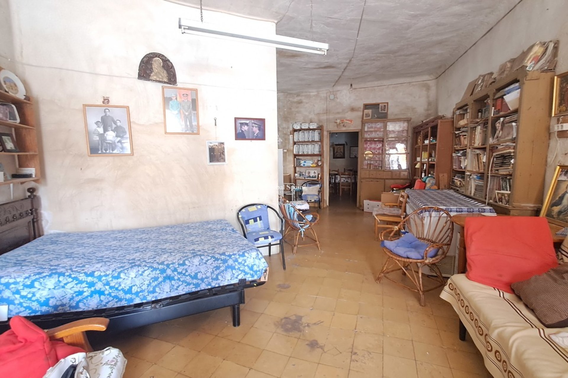 Odsprzedaż - WILLA  -
LOS MONTESINOS - Costa Blanca