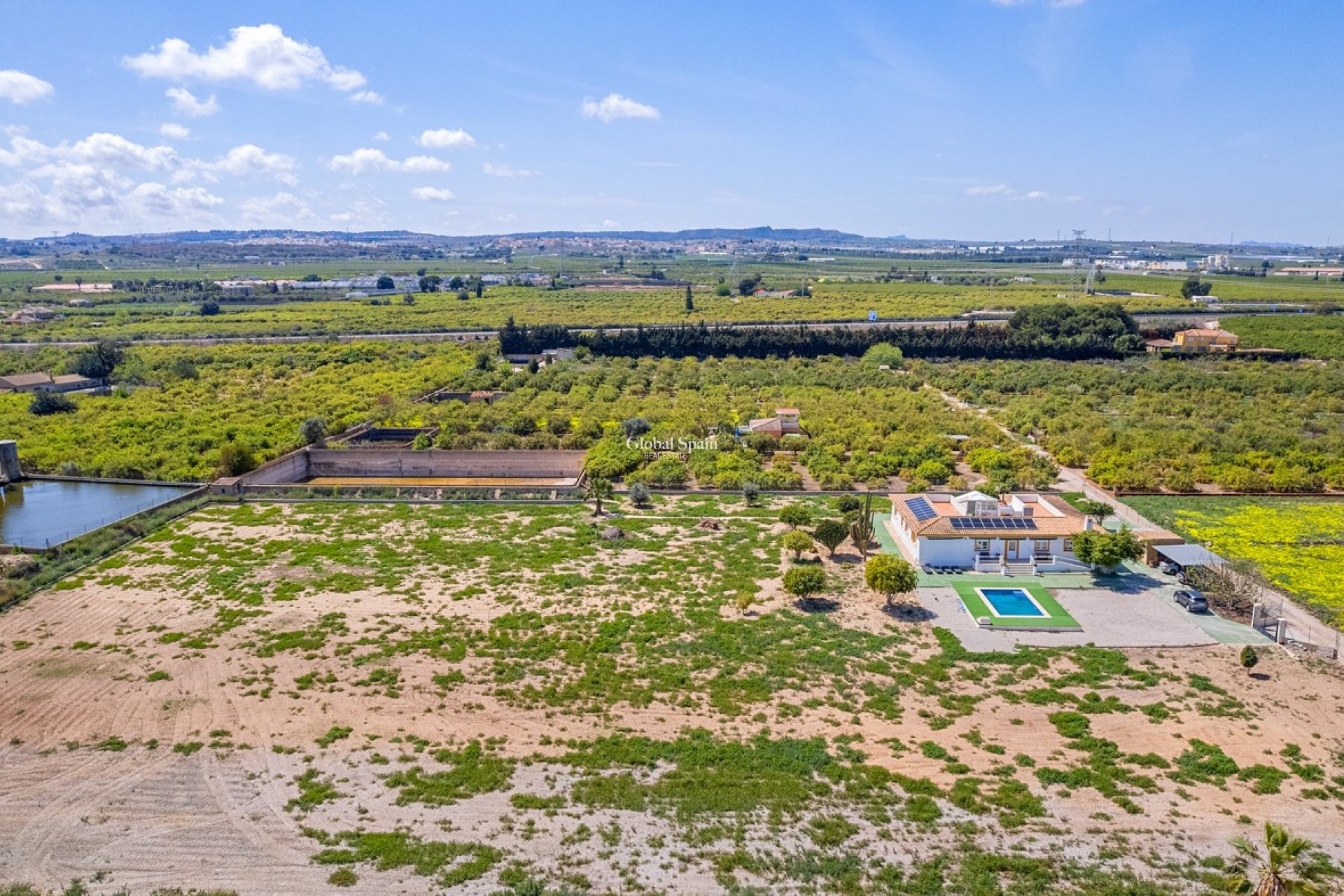 Odsprzedaż - WILLA  -
LOS MONTESINOS - Costa Blanca