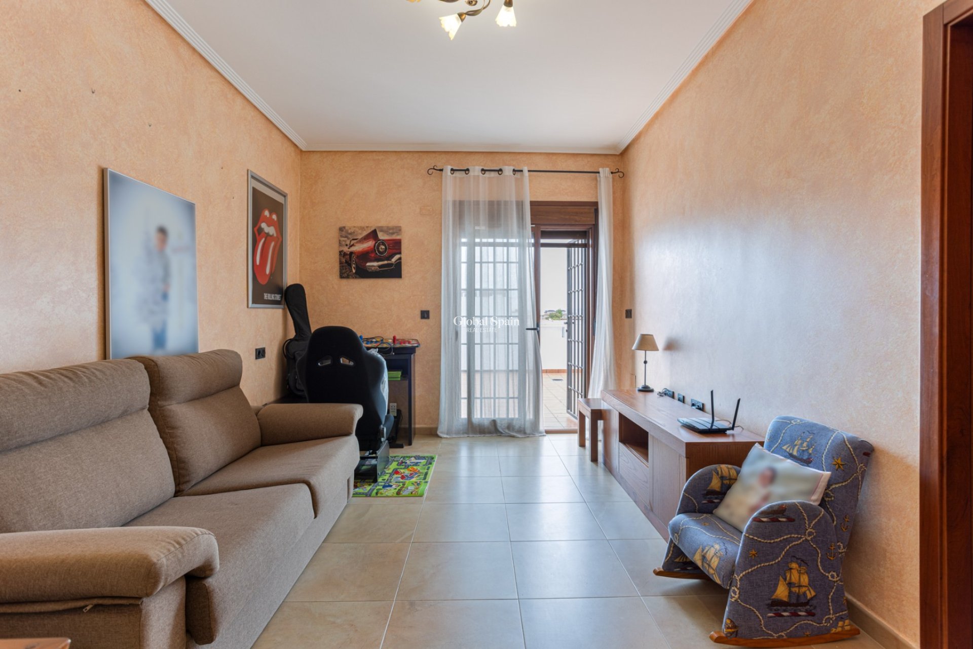 Odsprzedaż - WILLA  -
LOS MONTESINOS - Costa Blanca