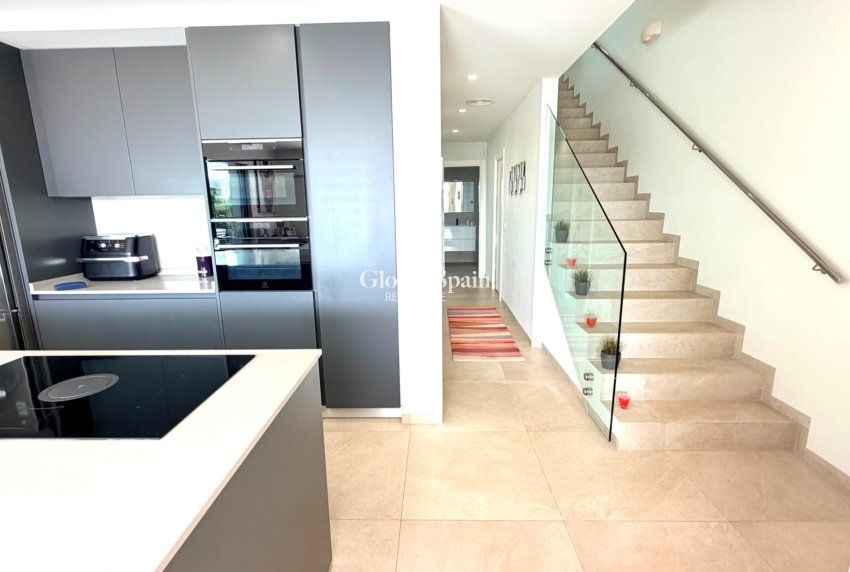 Odsprzedaż - WILLA  -
LOS MONTESINOS - La Herrada