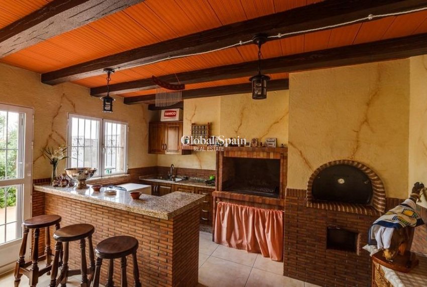 Odsprzedaż - WILLA  -
LOS MONTESINOS - Montesinos  Los