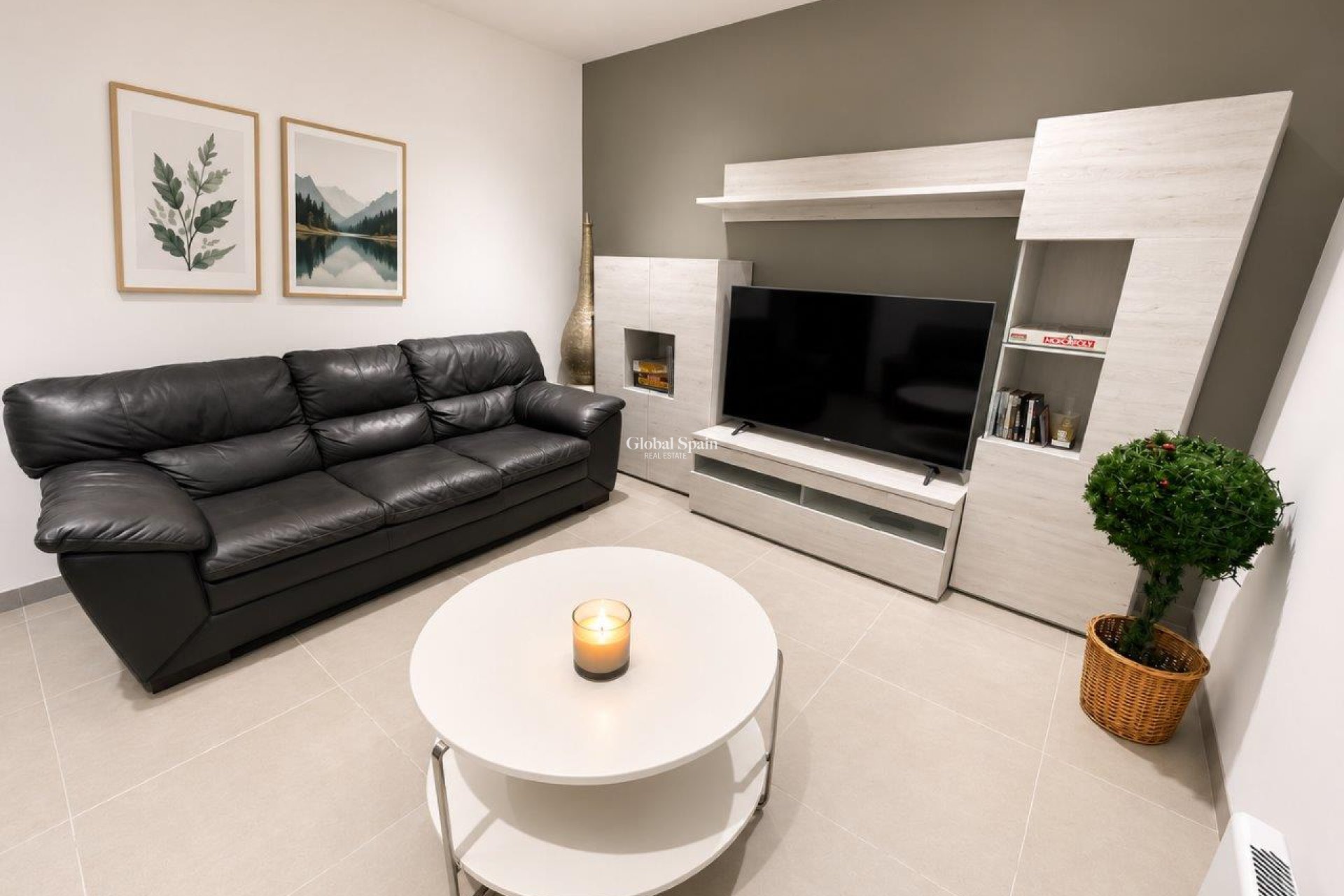 Odsprzedaż - WILLA  -
MAR MENOR GOLF RESORT - Inland